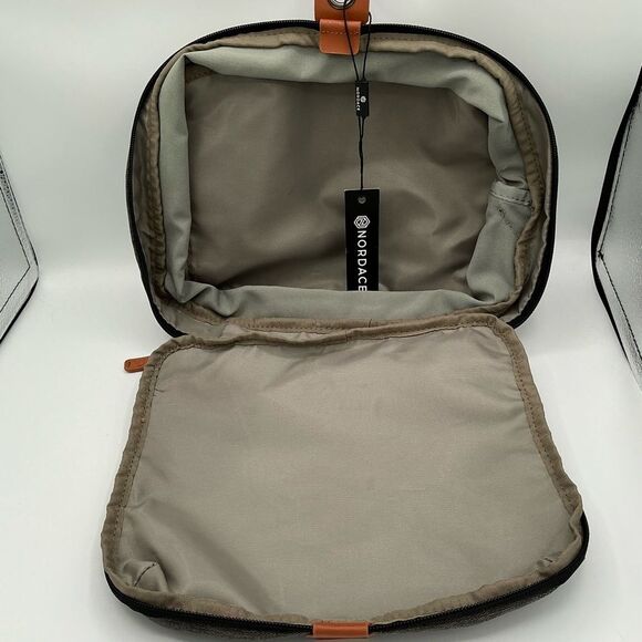 Nordace travel pouch NWT - Picture 2 of 4